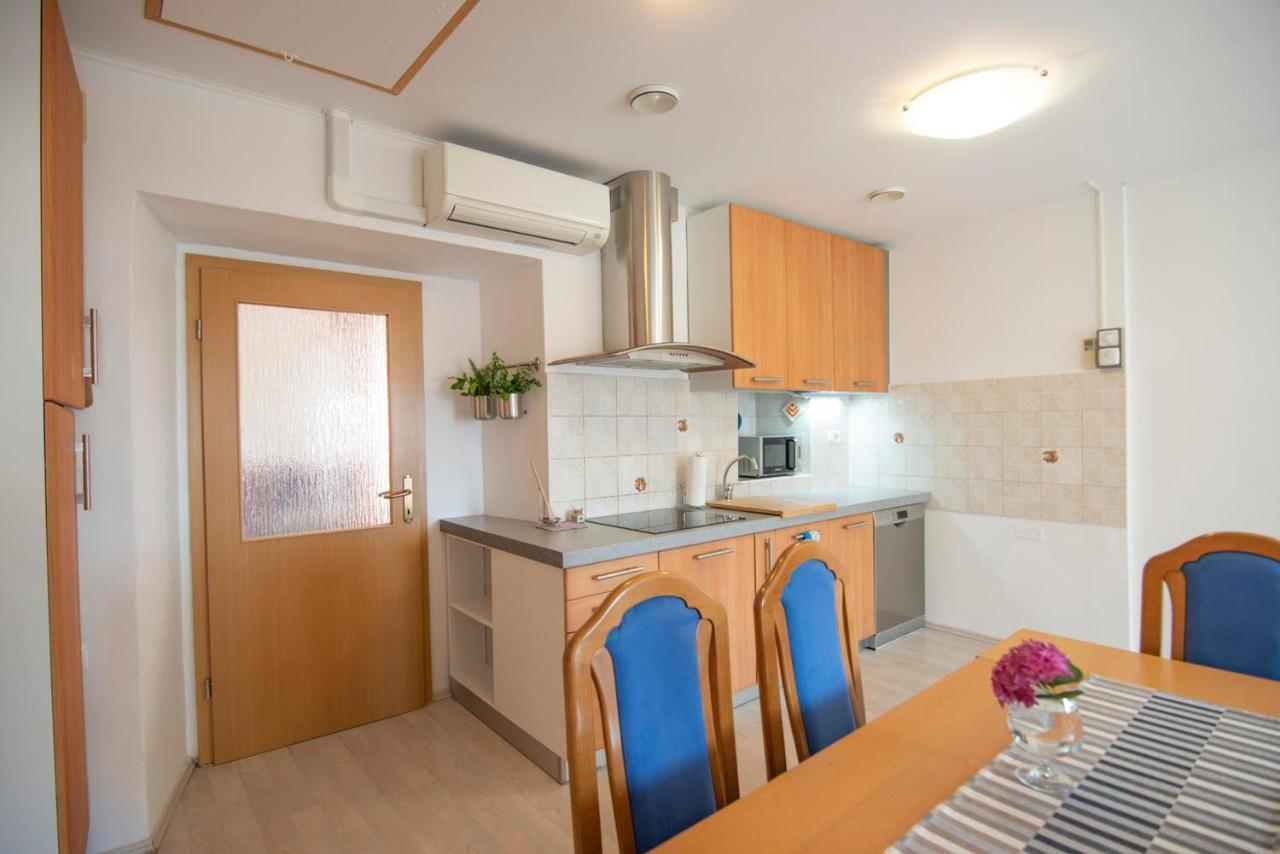 Apartma Bajc Ajdovscina Exterior foto