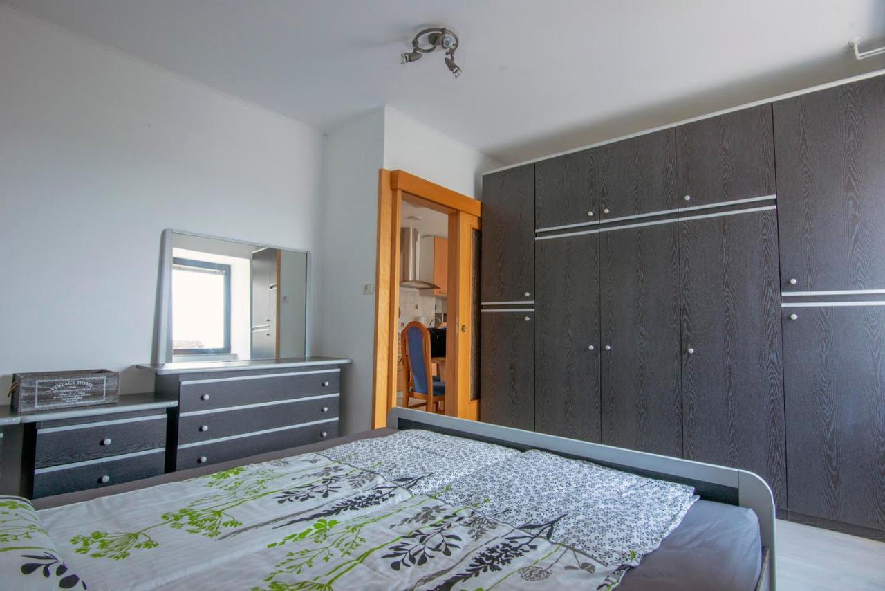 Apartma Bajc Ajdovscina Exterior foto